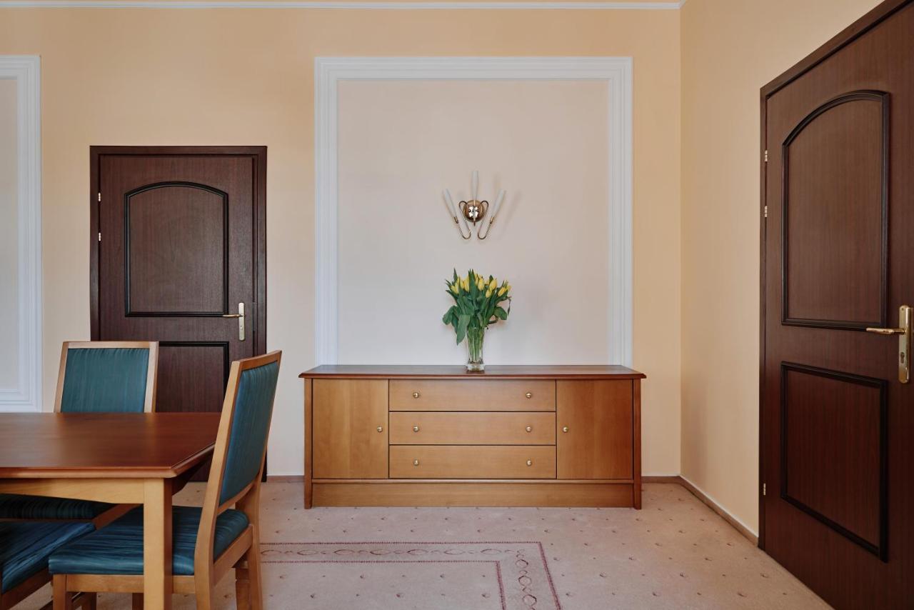 Hotel Zamojski #N/A ภายนอก รูปภาพ